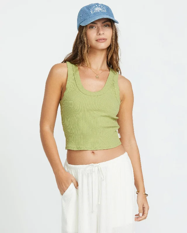 Rerun Tank - Avocado low neck tank