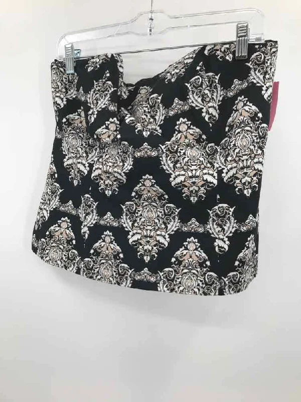 Pre-Owned WHBM Black Size 12 Printed Strapless Tank beige tank top